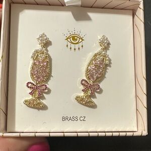Eye Candy Los Angeles champagne pink, and pearl brass earrings